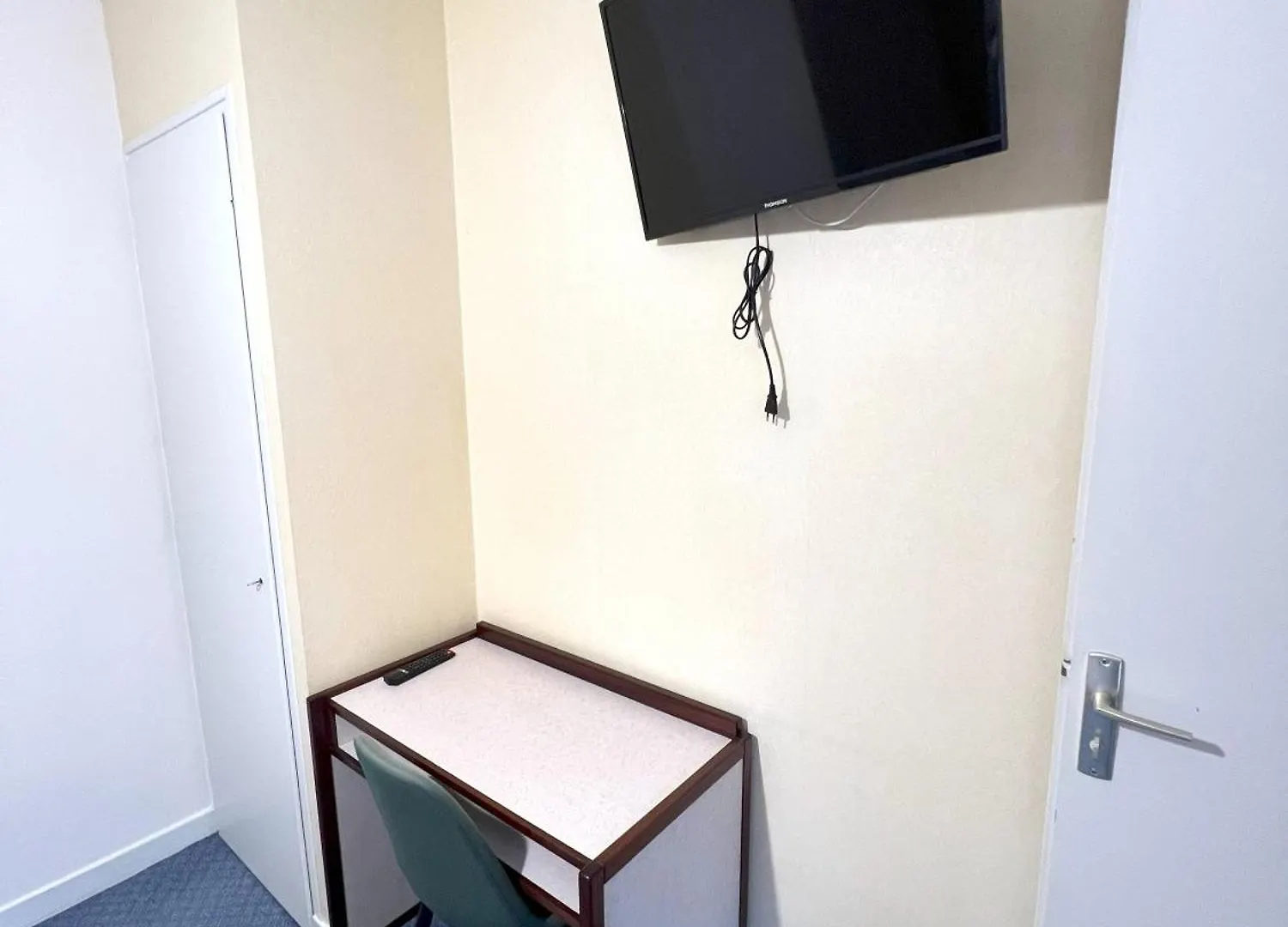 Bed and Breakfast Cap'Tain Cook à Caurel  France
